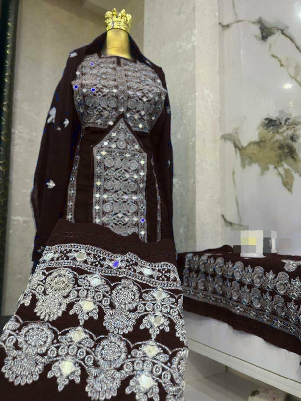 لباس بلوچی ۵ وجب پیکو دوزی