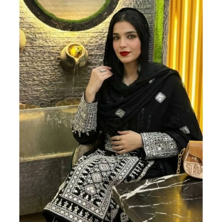 لباس بلوچی 5 وجب سوزنی زری دوچ مجلسی