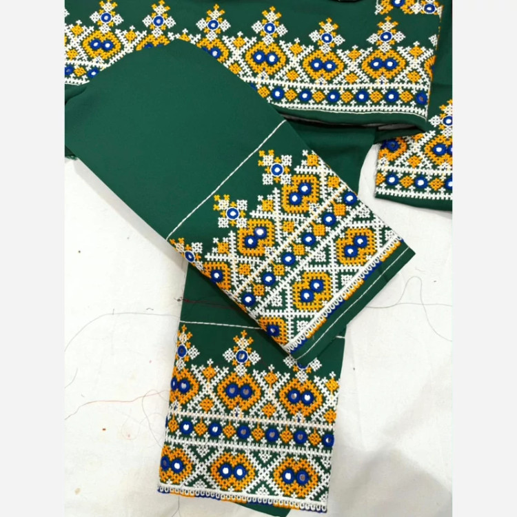 لباس بلوچی 5 وجب سوزنی آینه طلقی