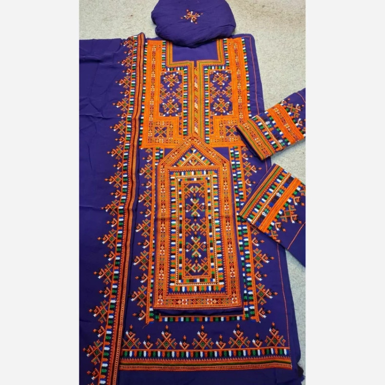 لباس بلوچی 5 وجب طرح پیلس سوزنی