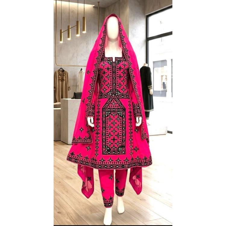 لباس بلوچی 5 وجب سوزنی طرح جدید اینه دستی